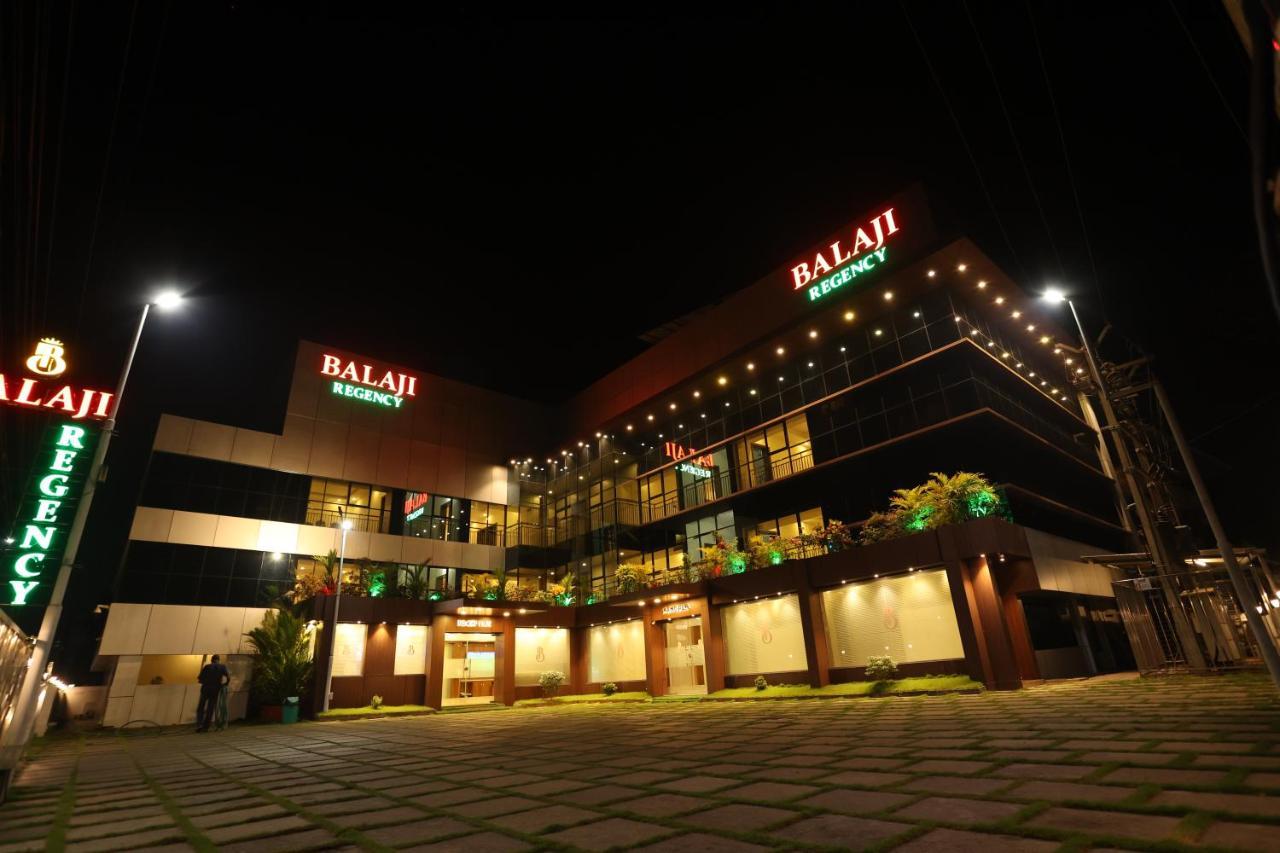 Balaji Regency Kanhangad Kannangad Exteriér fotografie